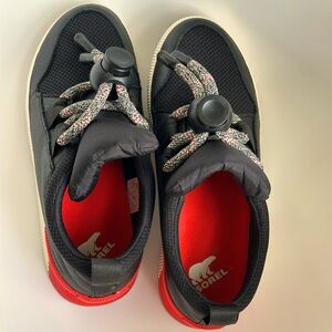 SOREL Out N About Plus Street Waterproof Sneaker | Black•Red | US 7.5 NWT